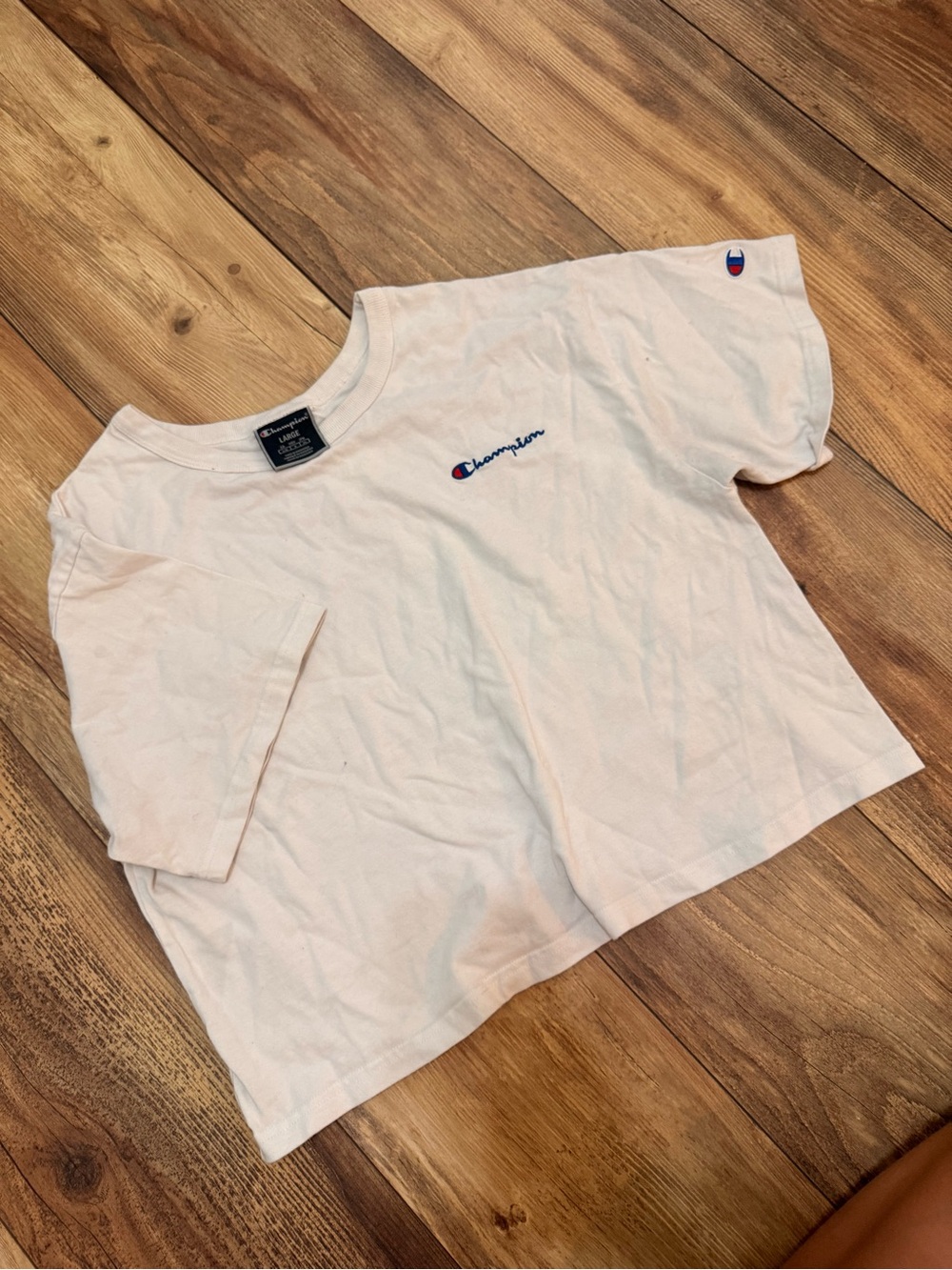 Champion women’s embroidered cropped thick tshirt